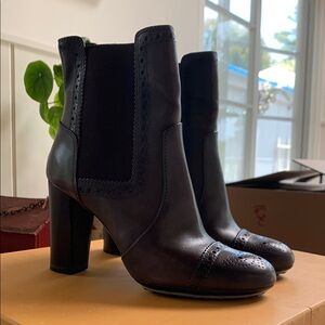 TOD’S boots